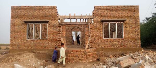 Houses - Image 2