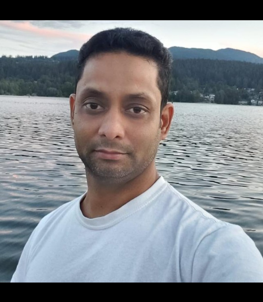 Our Team B828c90e 5393 4f99 A32b 17752e331ba6